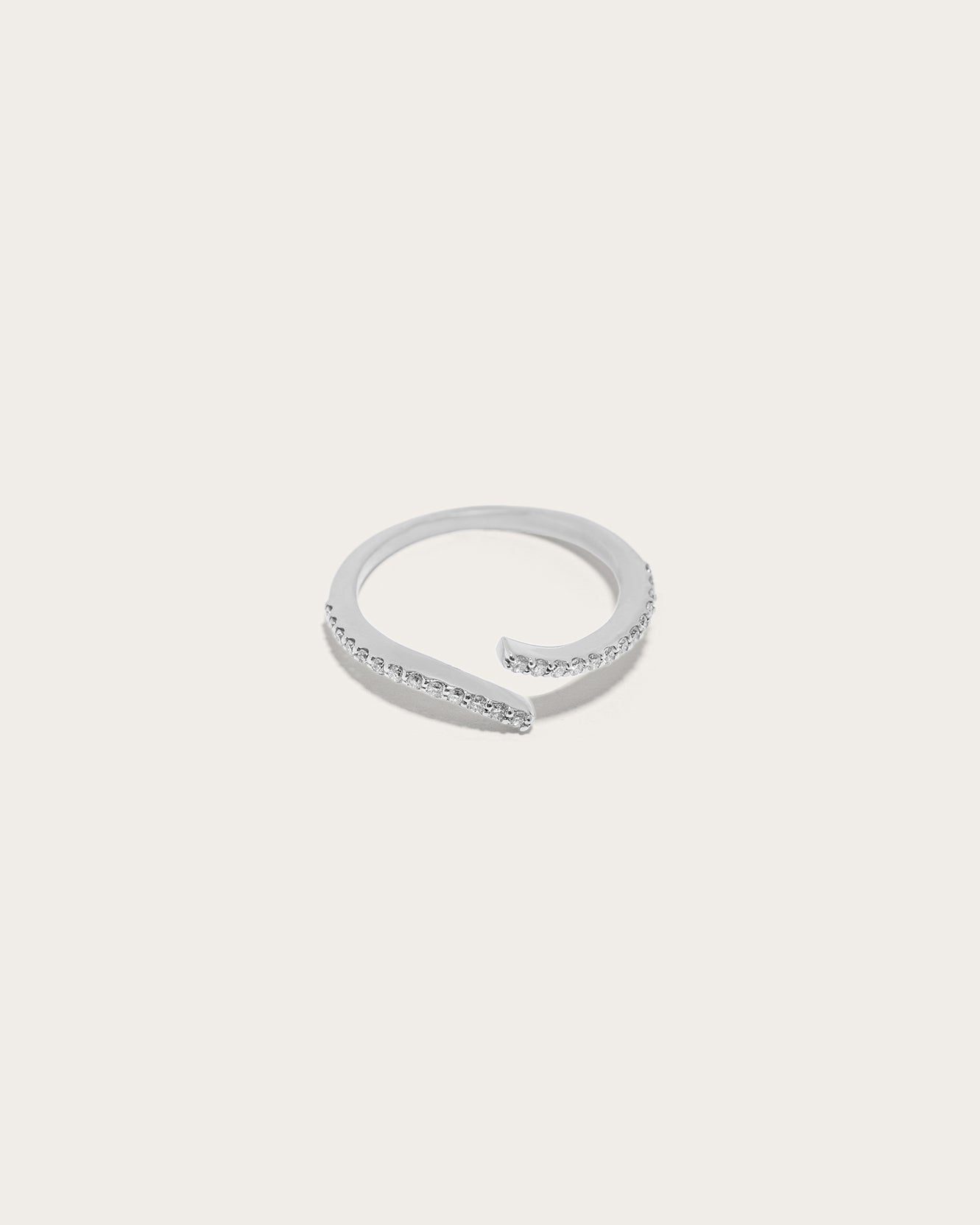 Charming Chic Shine Ring