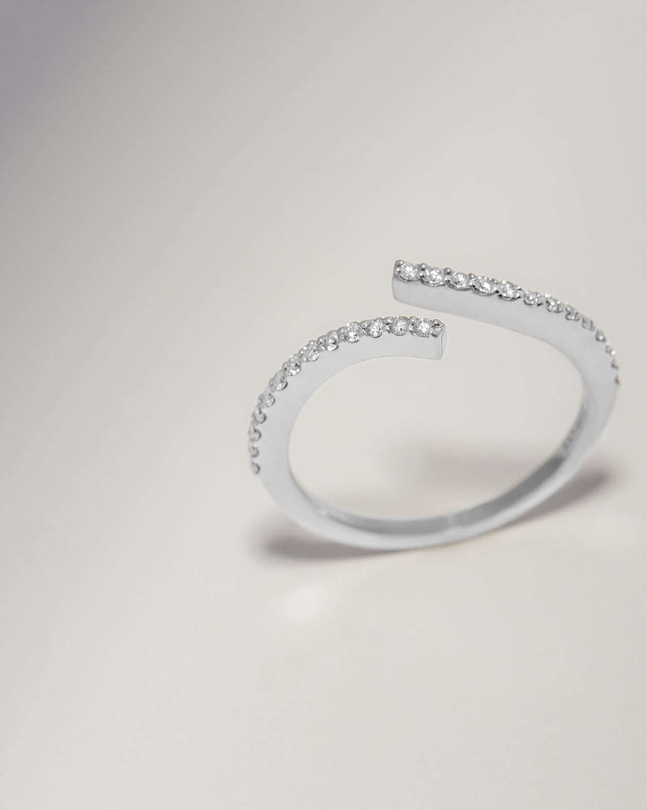 Charming Chic Shine Ring