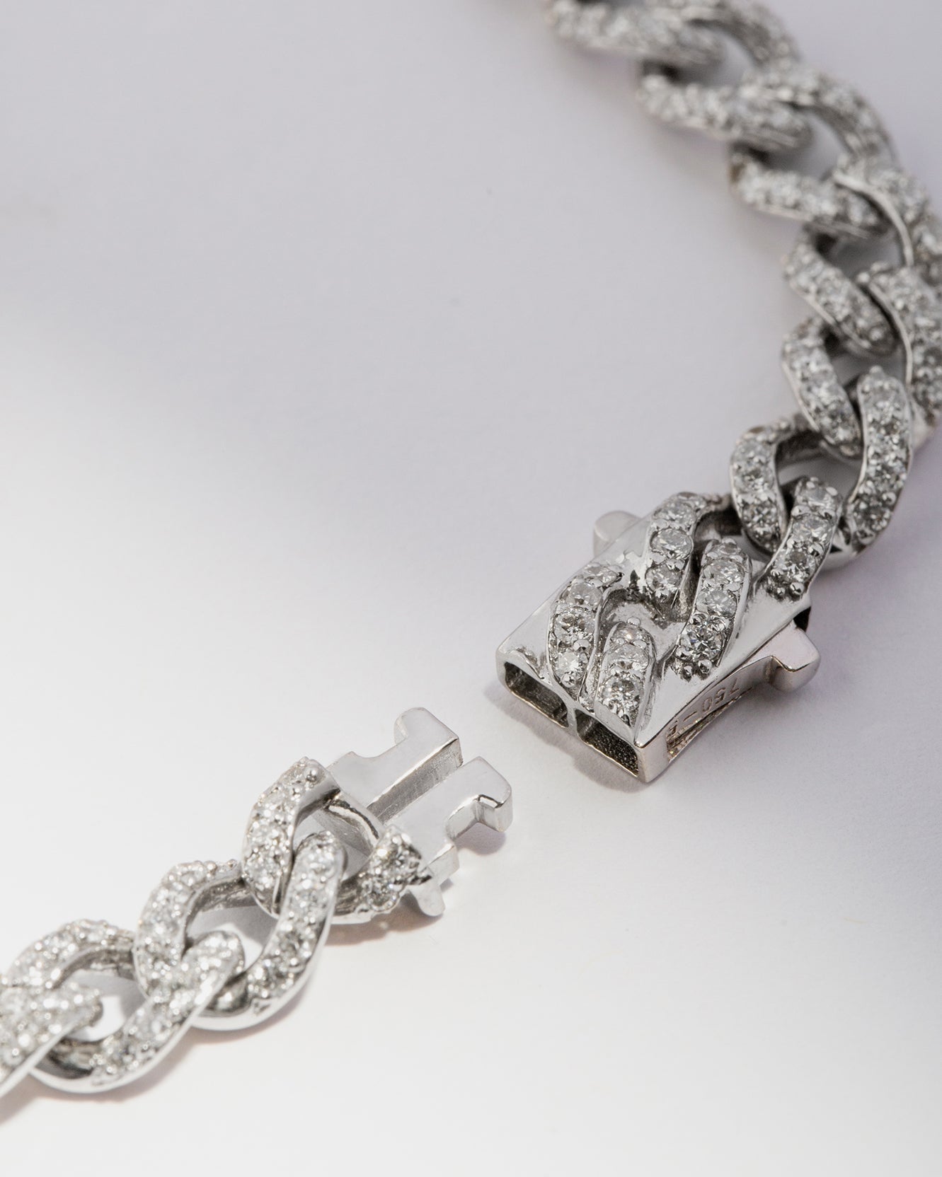 Enchanting Havana Full Diamond White Gold Bracelet