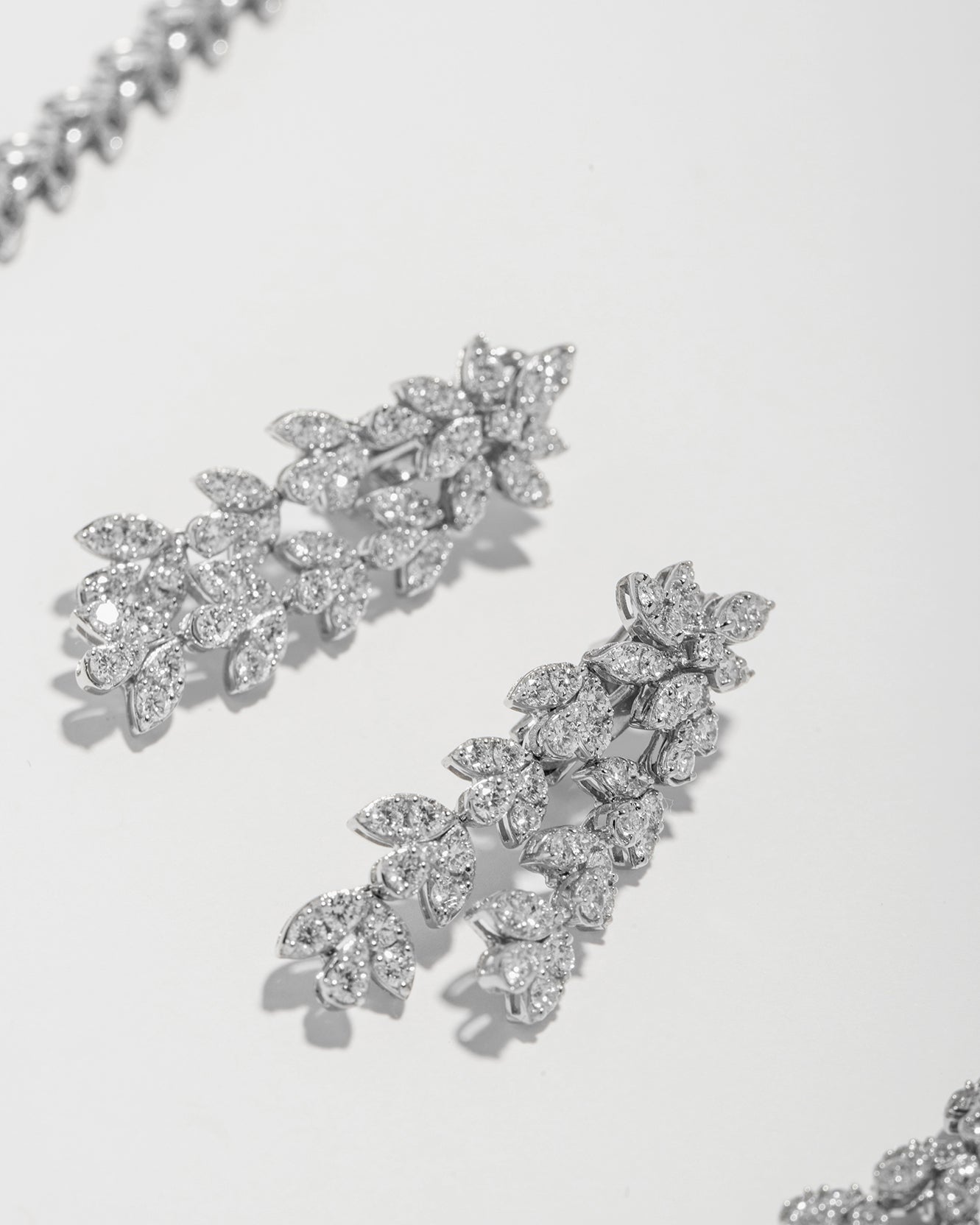 Majestic Brilliance Diamond Set