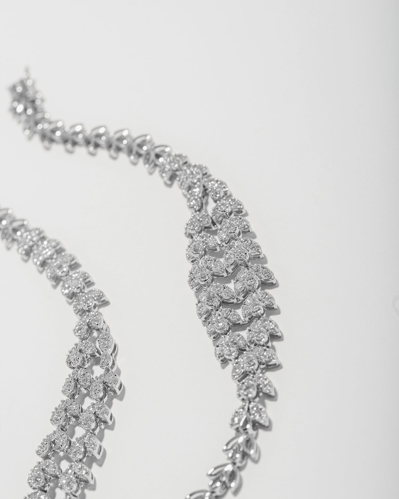 Majestic Brilliance Diamond Set